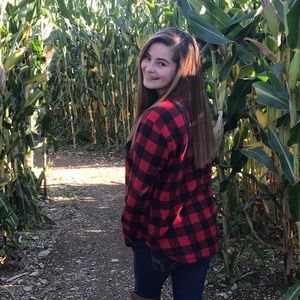 Meet your Posher, Jasmine